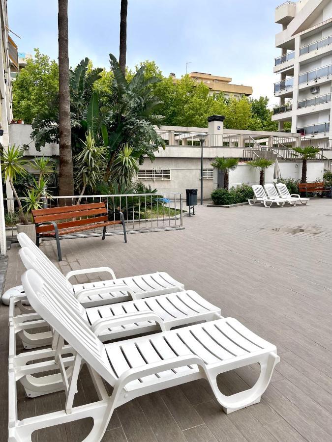Apartbeach Michelangelo De Luxe Climatizado Y Junto Playa 08 Salou Dış mekan fotoğraf